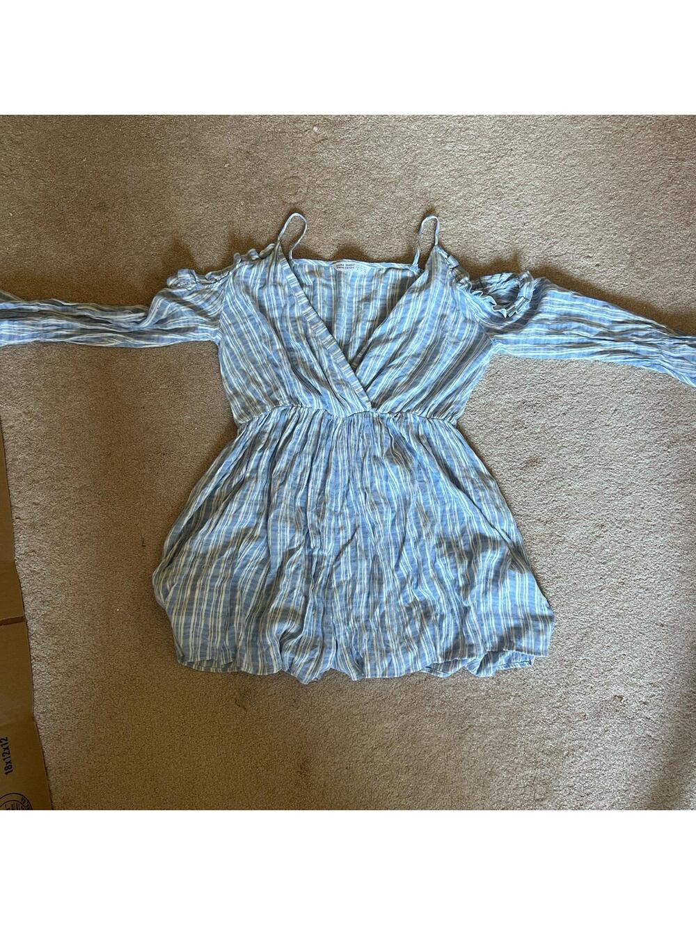 Size M Romper Zara Blue and white stripes plaid romper